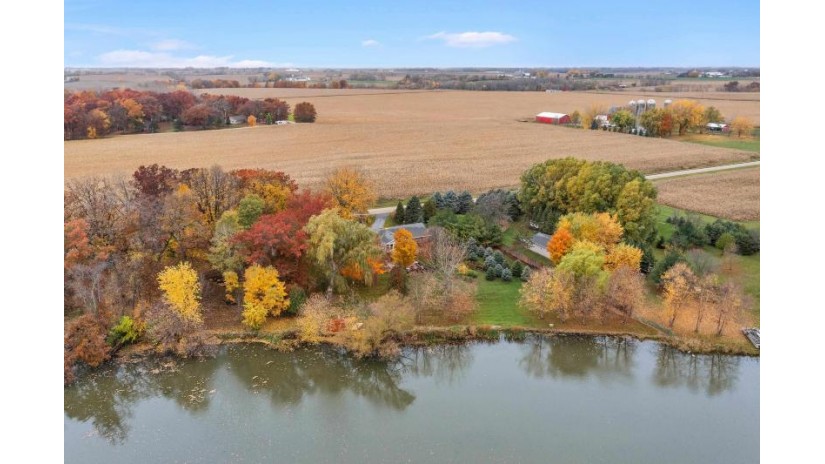 N9550 Mill Road Westford, WI 53933 by Mandi Saucerman Real Estate - Pref: 920-887-1700 $525,000