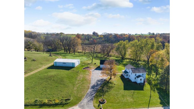 W4263 Exeter Crossing Road Exeter, WI 53570 by Realty Executives Cooper Spransy - Logan@theminterteam.com $1,725,000