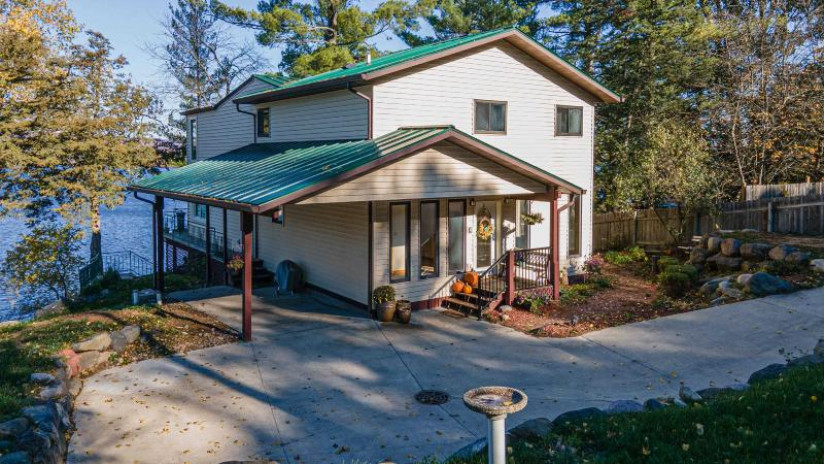 N2381 Highway 188 West Point, WI 53555 by Spencer Real Estate Group - team@spencerreg.com $899,000