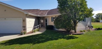 595 Country Lane, Cambridge, WI 53523