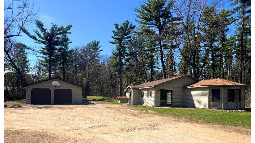 971 County Road Z Monroe, WI 54613 by Pavelec Realty - Off: 608-339-3388 $314,900