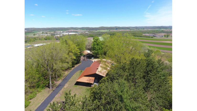 25545 County Road Rc Richland, WI 53581 by Weiss Realty Llc $479,000