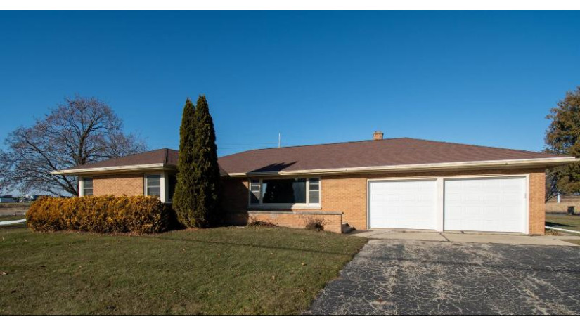 W8046 County Road B Beaver Dam, WI 53916 by Coldwell Banker Res Brokerage $384,900