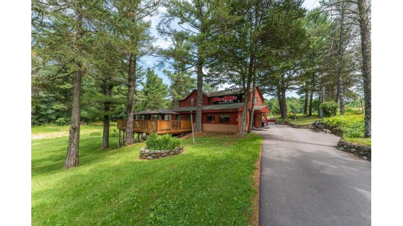 1950 River Road Wisconsin Dells, WI 53965 by Re/Max Preferred - Pref: 608-393-3330 $1,800,000