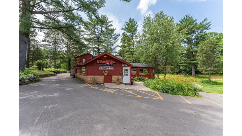 1950 River Road Wisconsin Dells, WI 53965 by Re/Max Preferred - Pref: 608-393-3330 $1,800,000