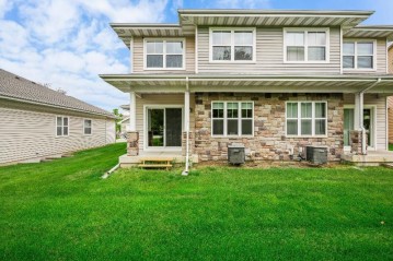 5113 Merwood Lane 113, Madison, WI 53718