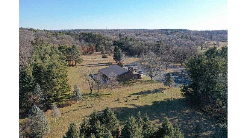 101 Bethel Drive Poynette, WI 53955 by Re/Max Preferred - Pref: 608-617-2727 $1,799,000