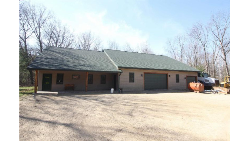 N7395 22nd Road Neshkoro, WI 54960 by Wisconsin Special Properties $1,695,000