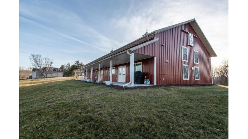 539 Ayen Road Moscow, WI 53544 by Sprinkman Real Estate $1,195,000