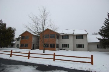 N7196 Three Rivers Blvd A2, Germantown, WI 53950