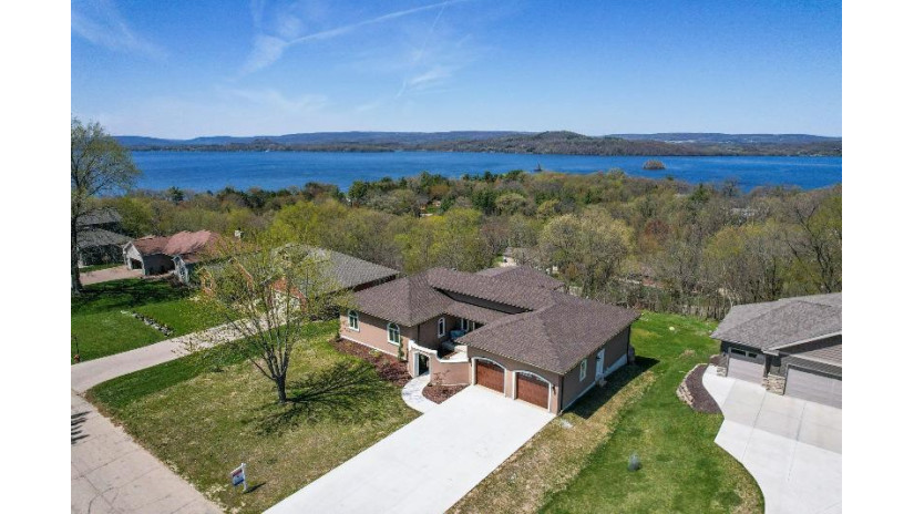 W11018 Lake View Drive Lodi, WI 53555 by Re/Max Preferred - Pref: 608-219-6668 $995,000