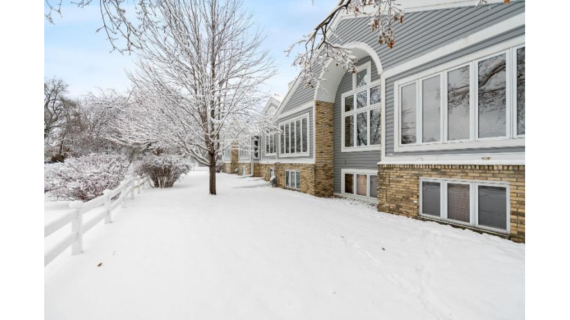 5326 Lighthouse Bay Drive Westport, WI 53704 by Badger Realty Team - anne@foreverhomerealestate.com $549,900