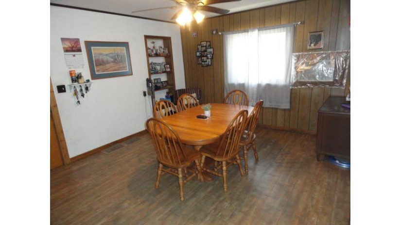 410 E Main Street La Farge, WI 54639 by Re/Max Preferred - Pref: 608-617-2727 $179,900