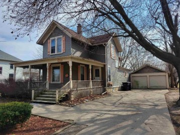 1226 E Court Street, Janesville, WI 53545