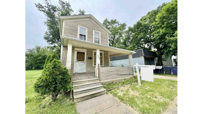 308 S Franklin Street Janesville, WI 53548 by Making Dreams Realty - Off: 608-480-8599 $75,000