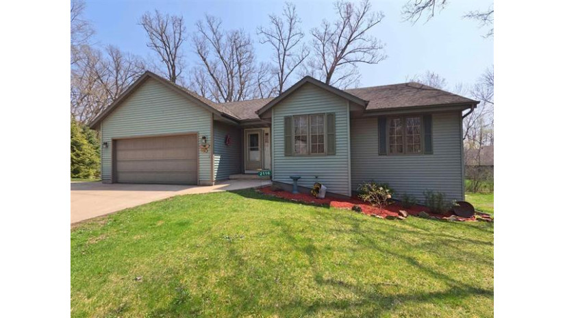 2116 W Crystal Springs Road Janesville, WI 53545 by Briggs Realty Group, Inc - Home: 608-751-4412 $379,900