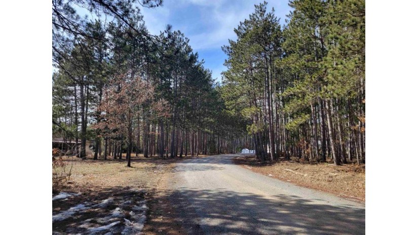 LOT 204 Raven Drive Germantown, WI 53950 by Castle Rock Realty Llc - Cell: 608-548-6900 $25,200