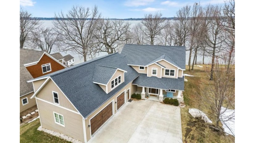 W1250 Spring Grove Road Green Lake, WI 54941 by Better Homes And Gardens Real Estate Special Prope $2,649,000