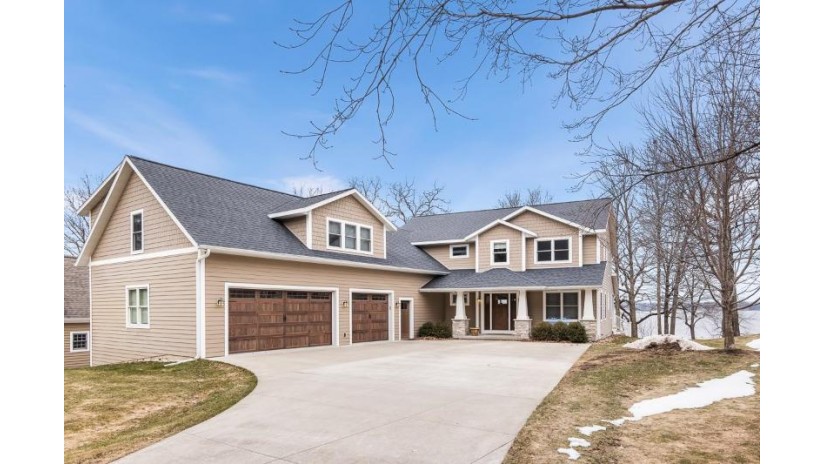 W1250 Spring Grove Road Green Lake, WI 54941 by Better Homes And Gardens Real Estate Special Prope $2,649,000