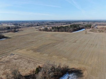 64 AC Highway 13, Easton, WI 53910