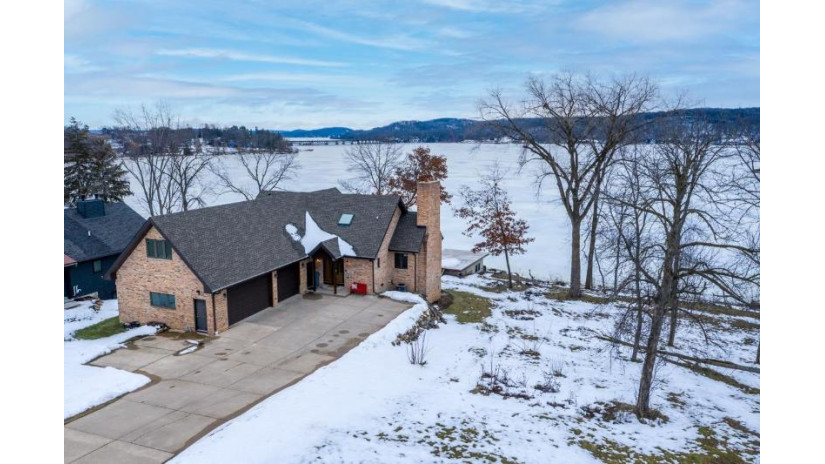 125 Lu Foster Lane Merrimac, WI 53561 by Home Connection Realty - Pref: 608-669-7411 $1,575,000