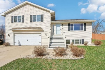 615 Grove Street, Portage, WI 53901