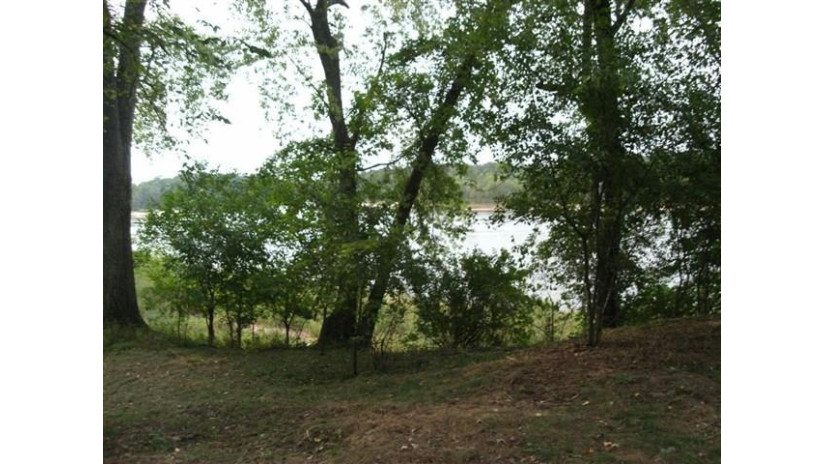 1.54 AC Hillside Drive Lake Delton, WI 53965 by First Weber Inc - HomeInfo@firstweber.com $350,000