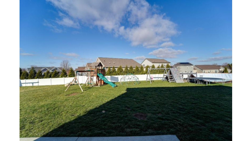 805 Yorktown Road DeForest, WI 53532 by Nexthome Strategy $550,000