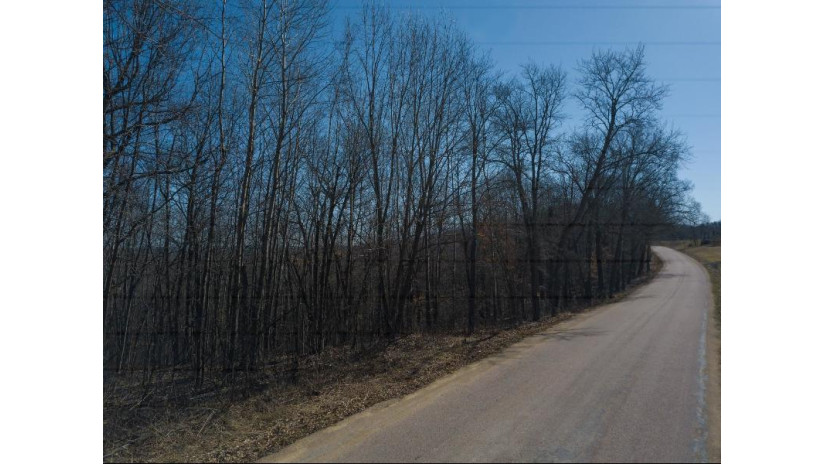 38.04 ACRES Lovers Lane Hillsboro, WI 53929 by Castle Rock Realty Llc - Pref: 608-344-8044 $305,000