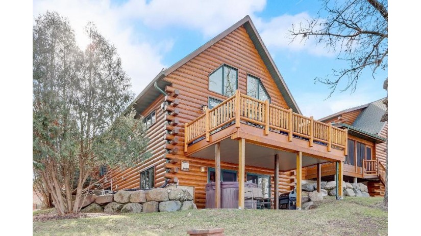 W12676 Highway 188 West Point, WI 53555 by Re/Max Preferred - peggy@ackerfarberteam.com $799,900