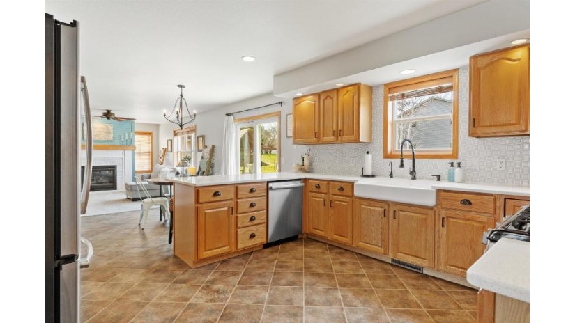 4624 Hunters Glen Drive Sheboygan, WI 53083 by Exp Realty, Llc - Pref: 920-395-1927 $450,000