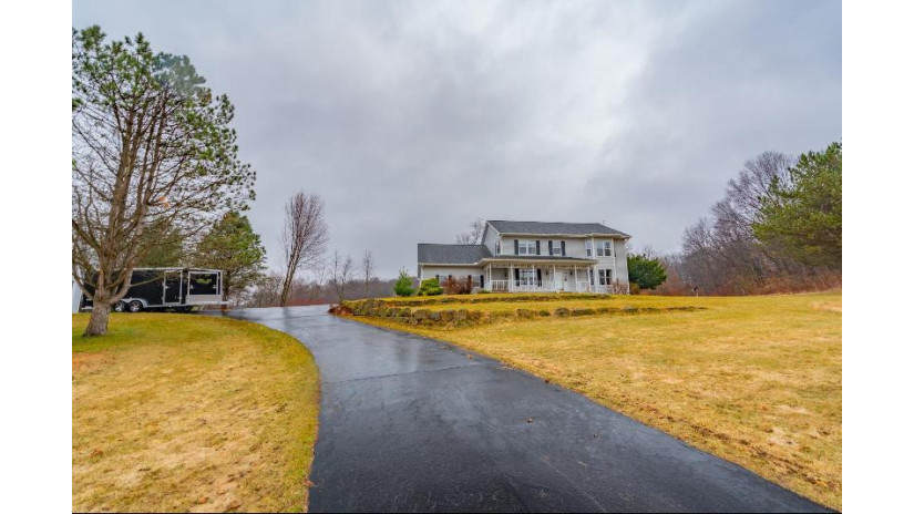 1730 Lewis Road Springdale, WI 53572 by Stark Company, Realtors - Pref: 608-576-5823 $899,000