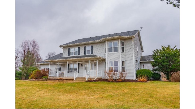 1730 Lewis Road Springdale, WI 53572 by Stark Company, Realtors - Pref: 608-576-5823 $899,000