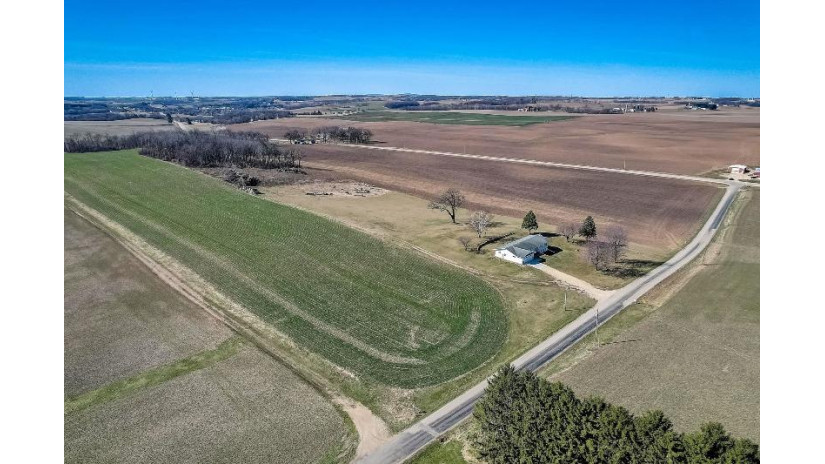 6685 Hwy P Dane, WI 53529 by Re/Max Preferred - judy@ackermaly.com $7,500,000