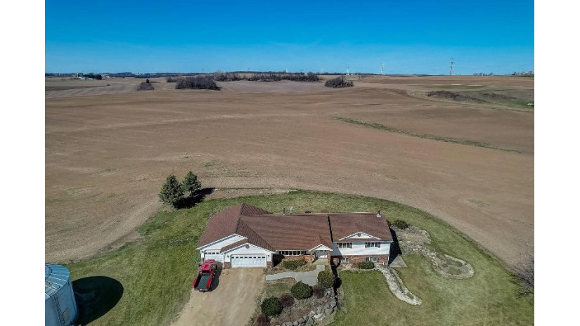 6685 Hwy P Dane, WI 53529 by Re/Max Preferred - judy@ackermaly.com $7,500,000