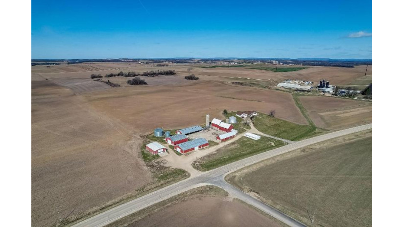 6685 Hwy P Dane, WI 53529 by Re/Max Preferred - judy@ackermaly.com $7,500,000