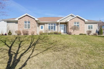 1829 Shady Point Drive, Madison, WI 53593
