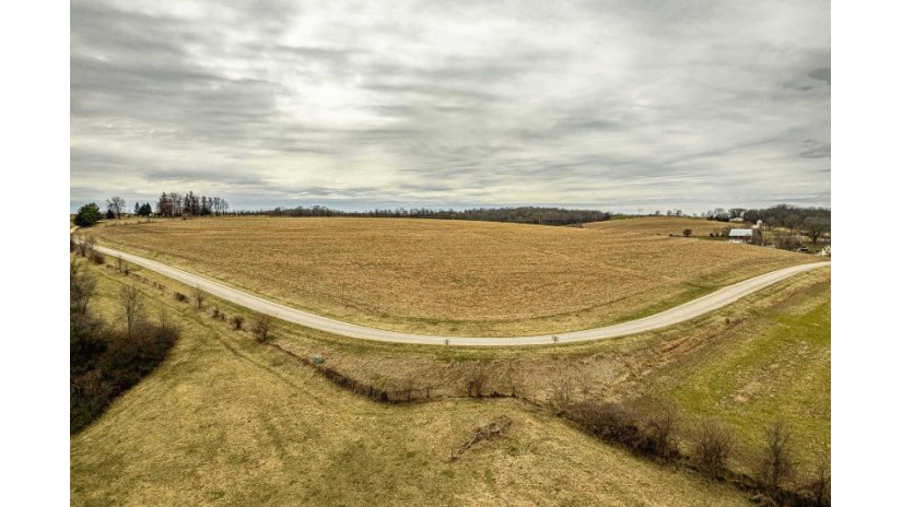 33.29 ACRES Whiteside Road Wiota, WI 53504 by Exit Professional Real Estate - melhawkins96@gmail.com $330,000