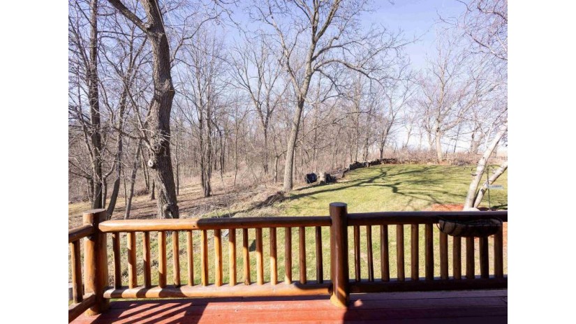 1502 Waterfall Road Lima, WI 53818 by Re/Max Preferred $649,000