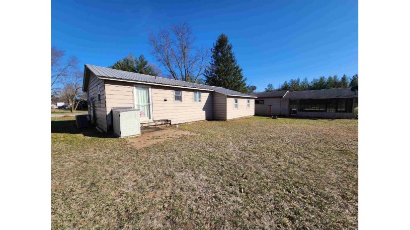 18659 S Wisconsin Avenue Muscoda, WI 53573 by Wilkinson Auction & Realty Co. $125,000