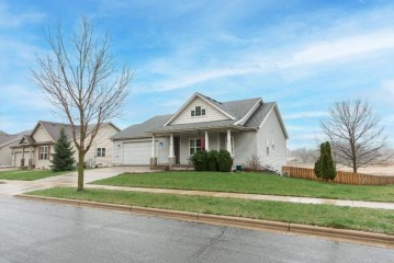 4651 Star Spangled Trail, Madison, WI 53718