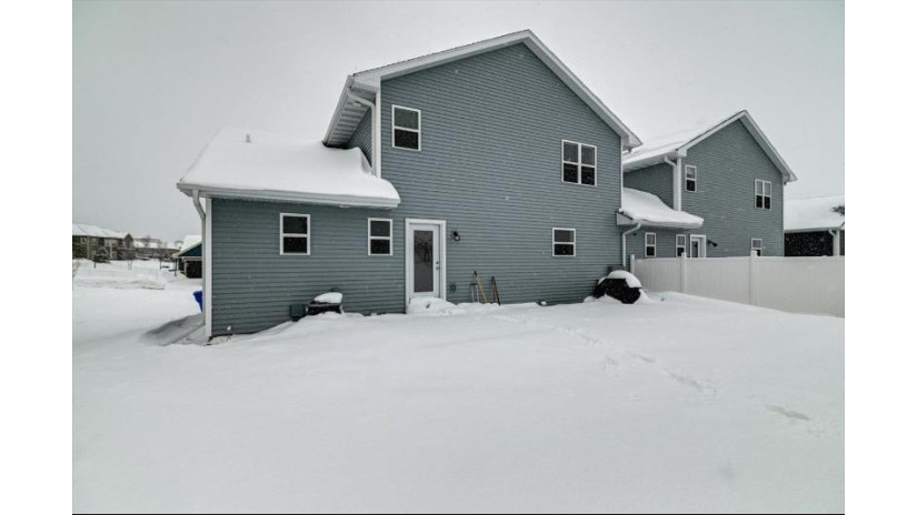 1829 Eggum Road Mount Horeb, WI 53572 by Nexthome Strategy $435,000