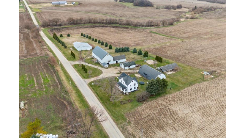 W3082 Greenbush Road Sylvester, WI 53550 by Exit Professional Real Estate - mitchellcovertrealestate@gmail.com $379,900