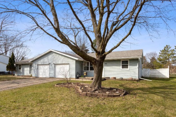 2040 Montana Avenue, Sun Prairie, WI 53590