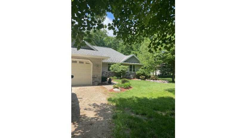 W8290 Royal Oaks Drive Wautoma, WI 54960 by First Weber Inc - HomeInfo@firstweber.com $497,500