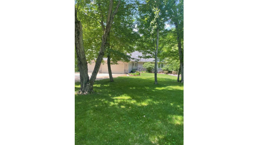 W8290 Royal Oaks Drive Wautoma, WI 54960 by First Weber Inc - HomeInfo@firstweber.com $497,500