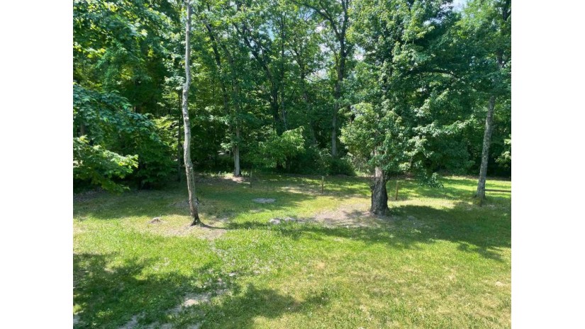 W8290 Royal Oaks Drive Wautoma, WI 54960 by First Weber Inc - HomeInfo@firstweber.com $497,500