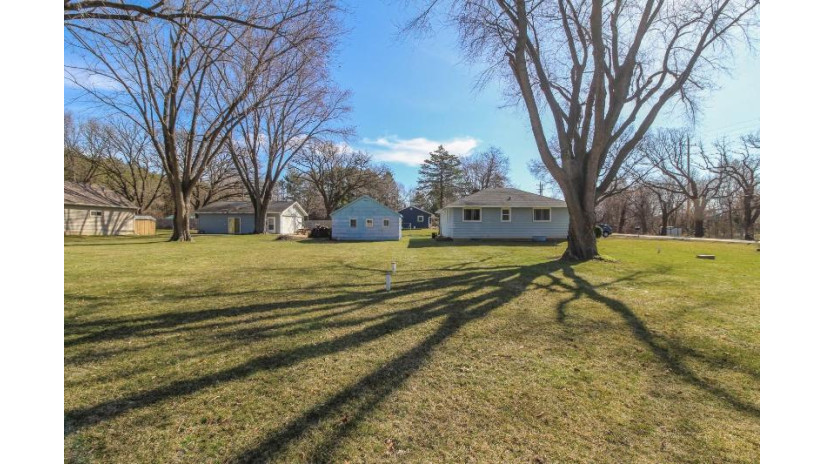 W6154 Hackbarth Road Koshkonong, WI 53538 by First Weber Inc - HomeInfo@firstweber.com $265,000