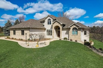 3002 Bunker View, Bristol, WI 53590