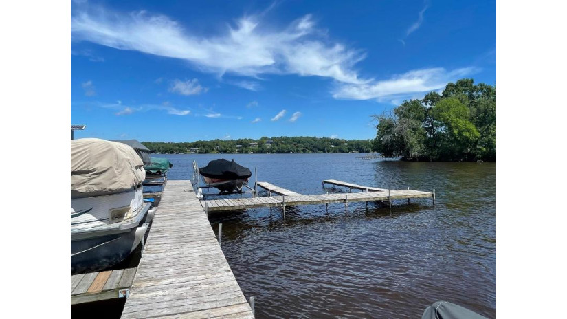 W13206 Klamer Road West Point, WI 53555 by Re/Max Preferred - scott@scottelert.com $485,000